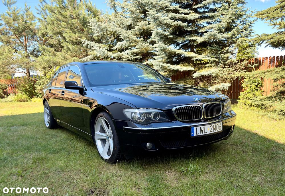 BMW Seria 7 730Li - 1