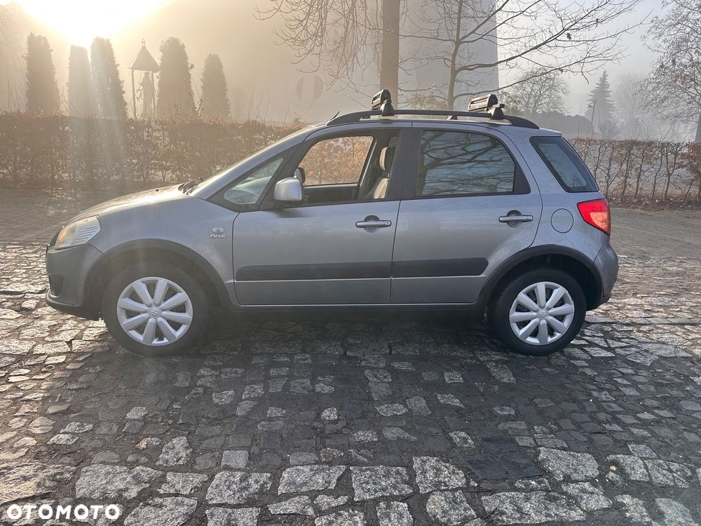 Suzuki SX4 - 32