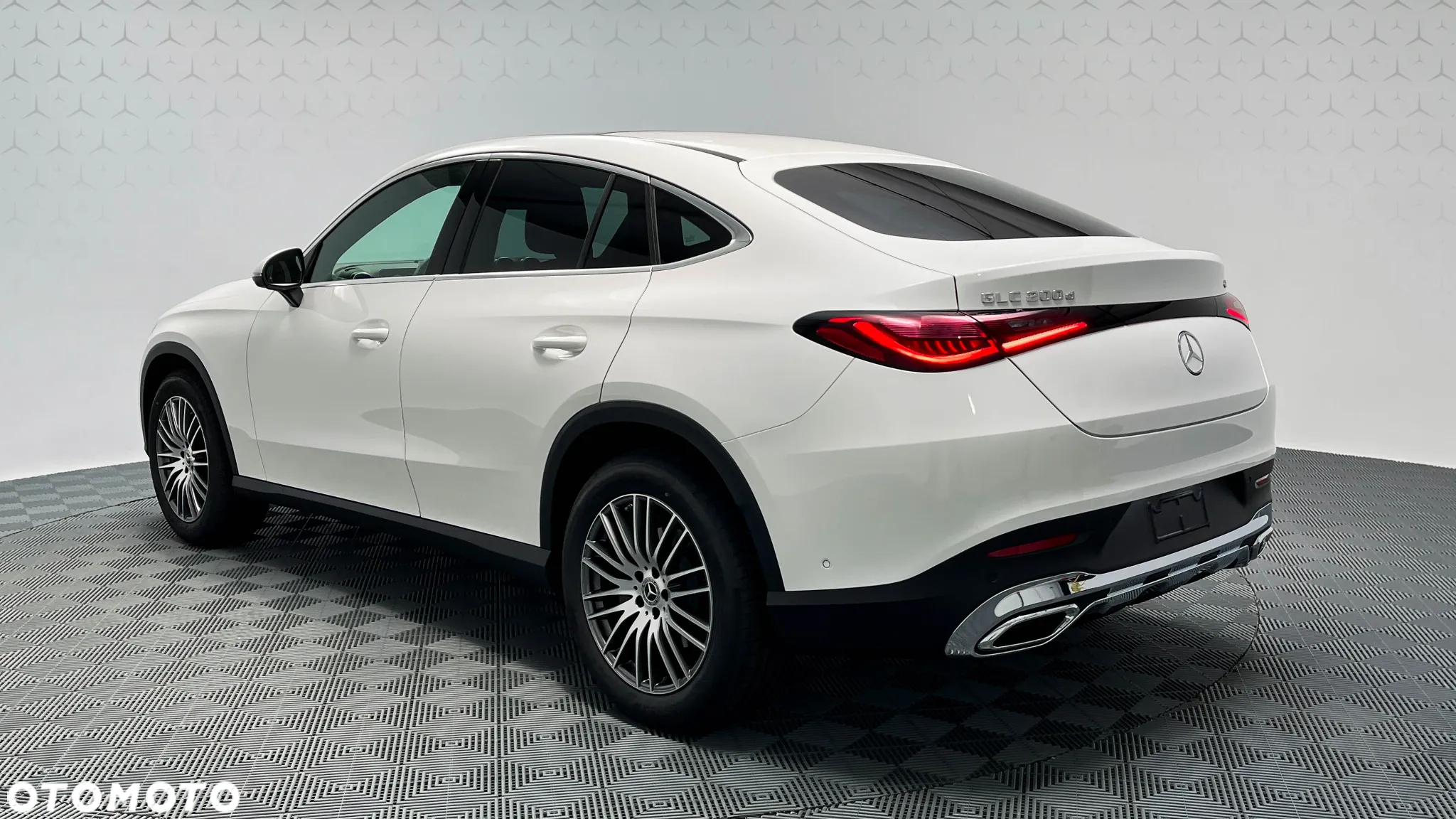 Mercedes-Benz GLC Coupe 200 d mHEV 4-Matic Avantgarde - 8