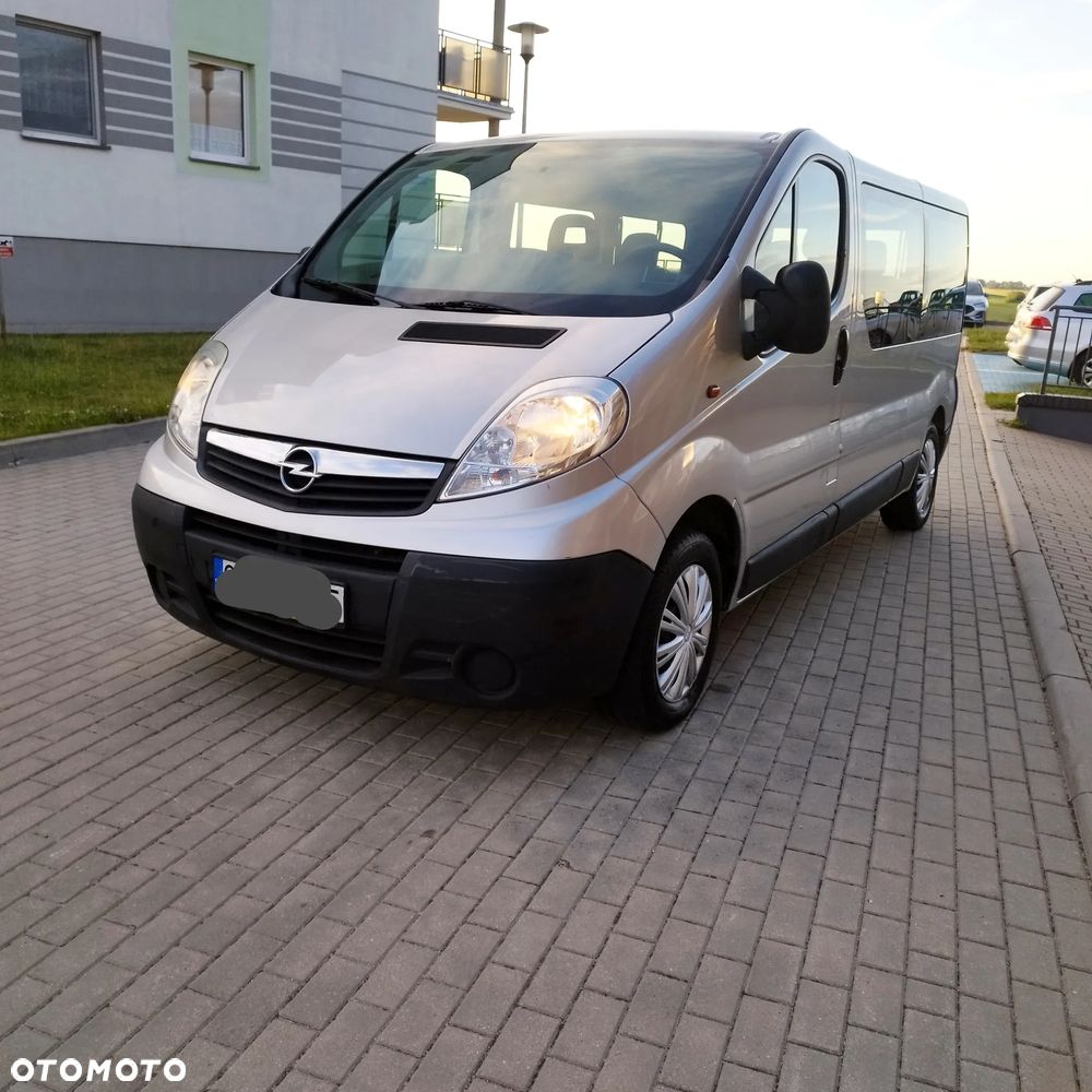 Opel Vivaro - 2