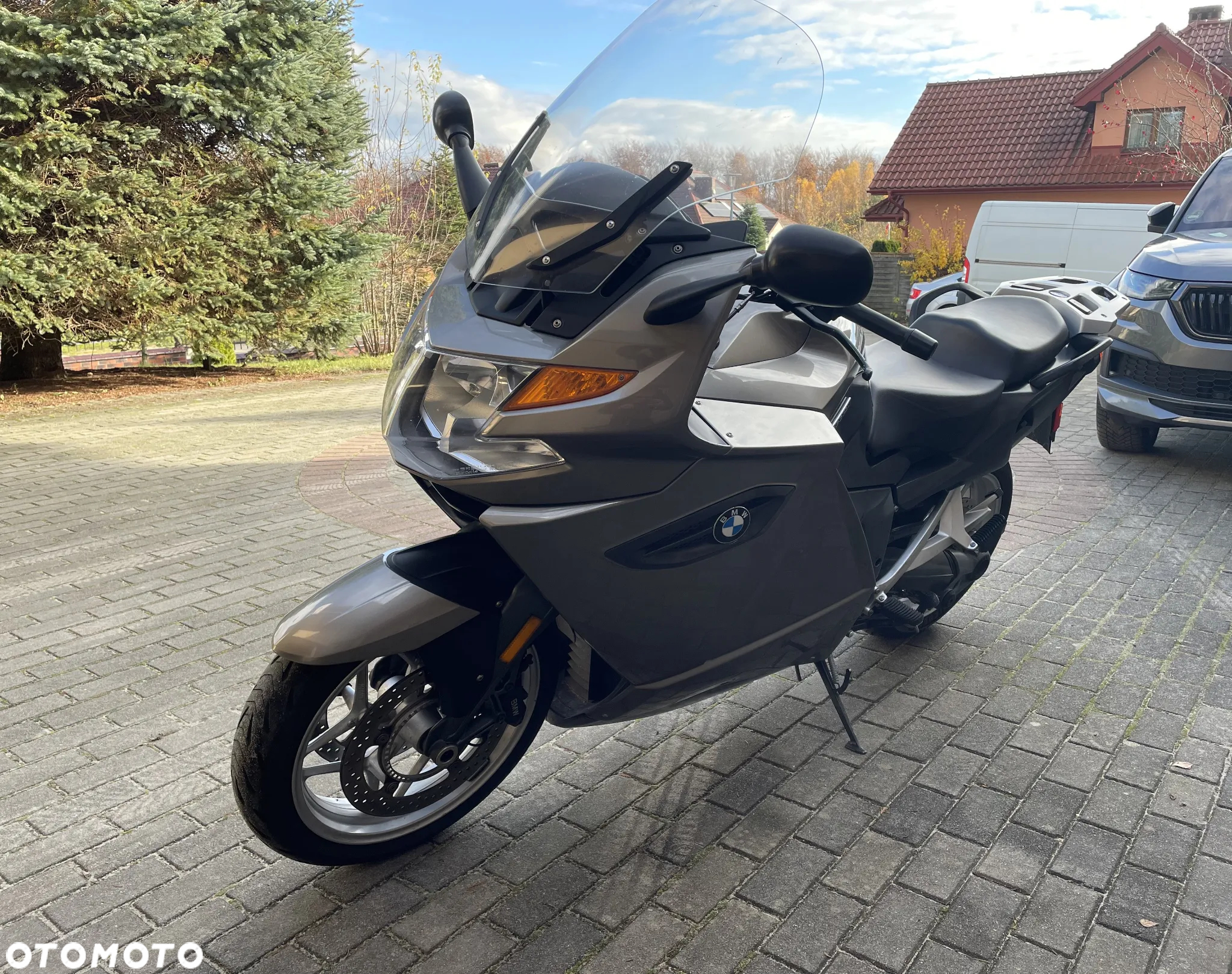BMW K - 8