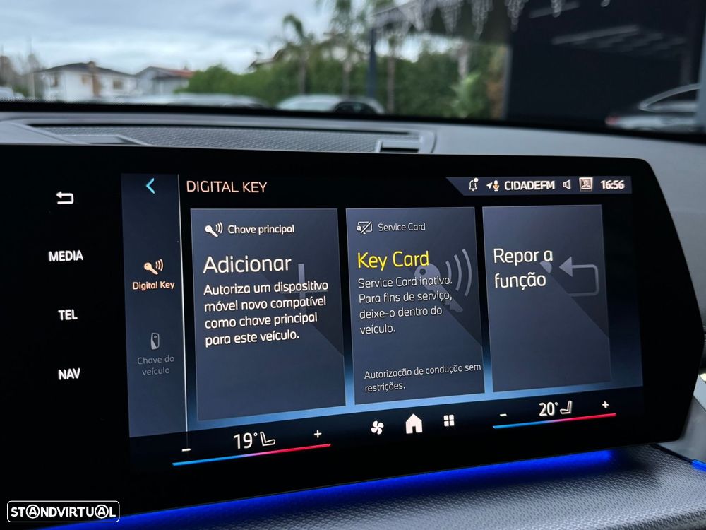 BMW X1 sDrive18d Pack Desportivo M - 53