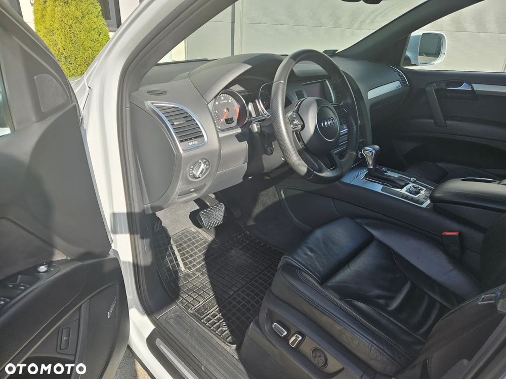 Audi Q7 - 31