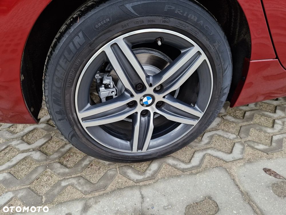 BMW Seria 2 218d Sport Line - 9