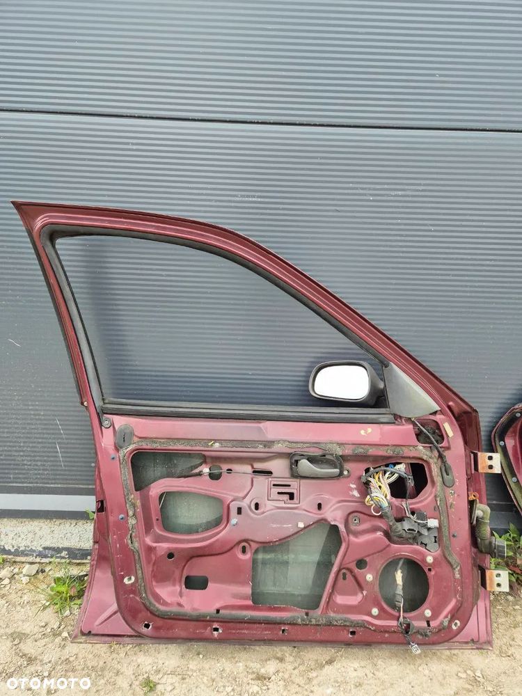 MASKA DRZWI BŁOTNIK PRZEDNIE DRZWI TYLNE Renault Safrane - 23