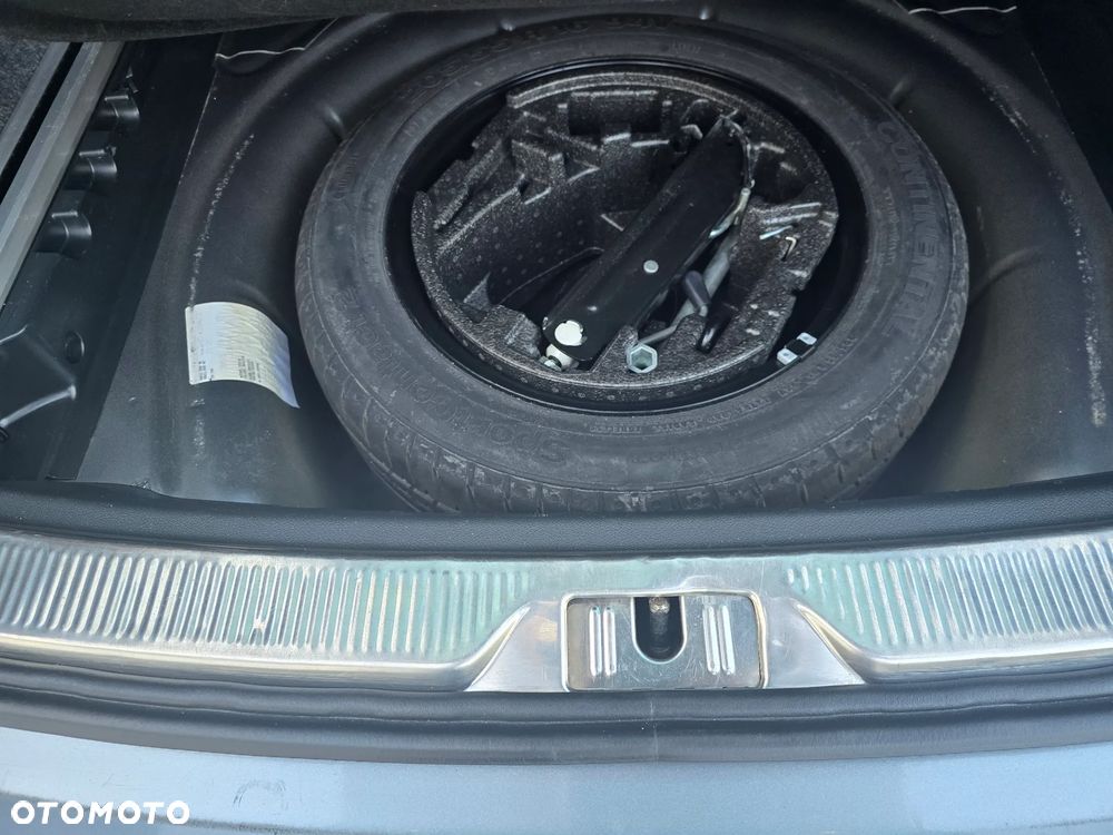 Skoda Superb 2.0 TDI Elegance DSG - 25