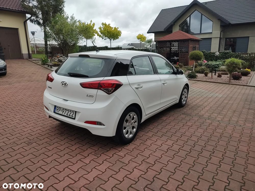 Hyundai i20 1.2 Classic Plus - 4
