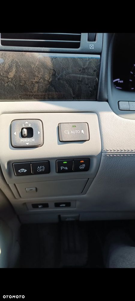 Lexus LS ver-600h-l-prestige - 4