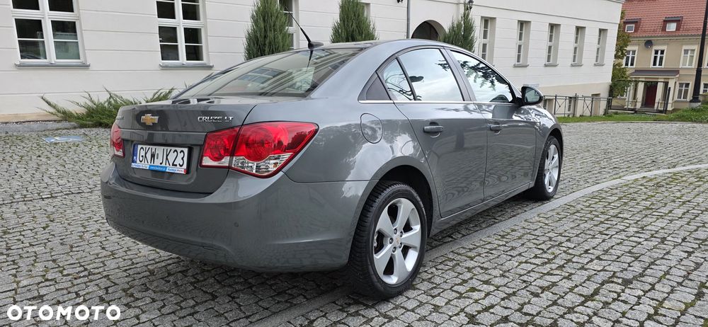 Chevrolet Cruze 1.8 LT+ - 5