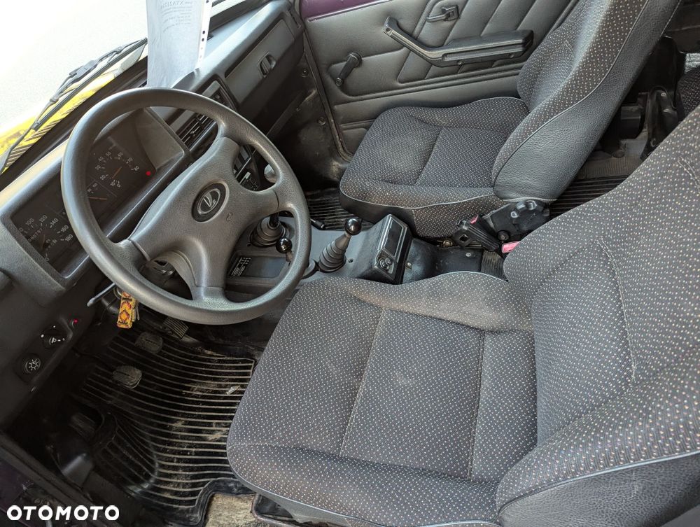 Lada Niva 2004 photo 4