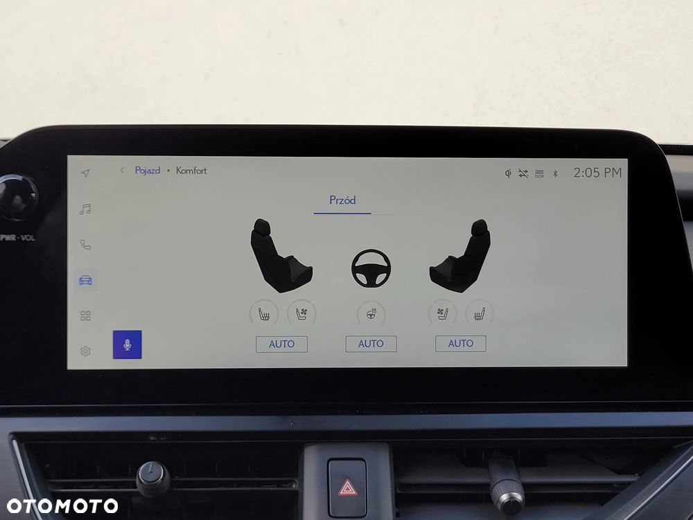 Lexus UX 300h F Sport - 22