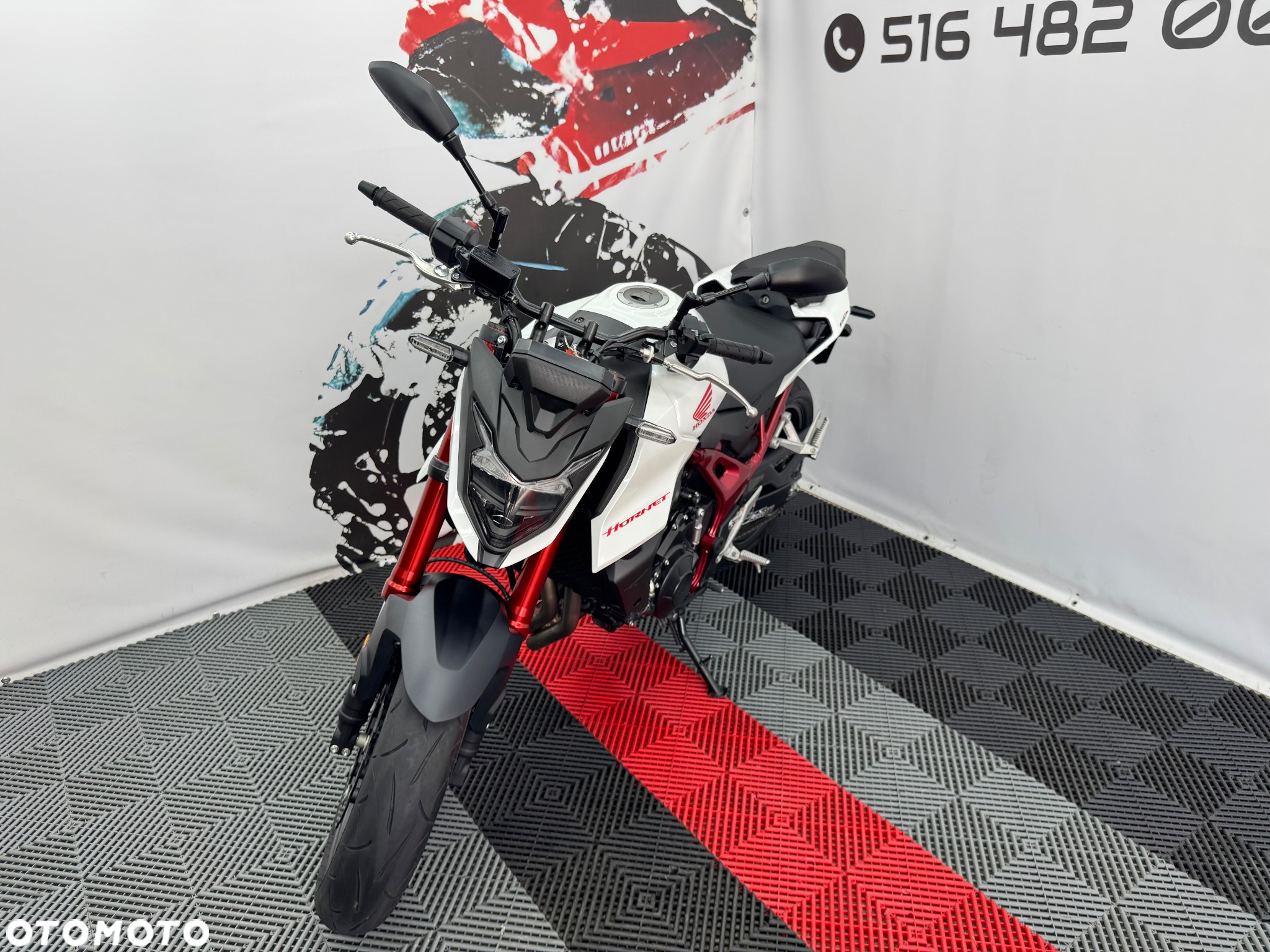Honda CB - 10