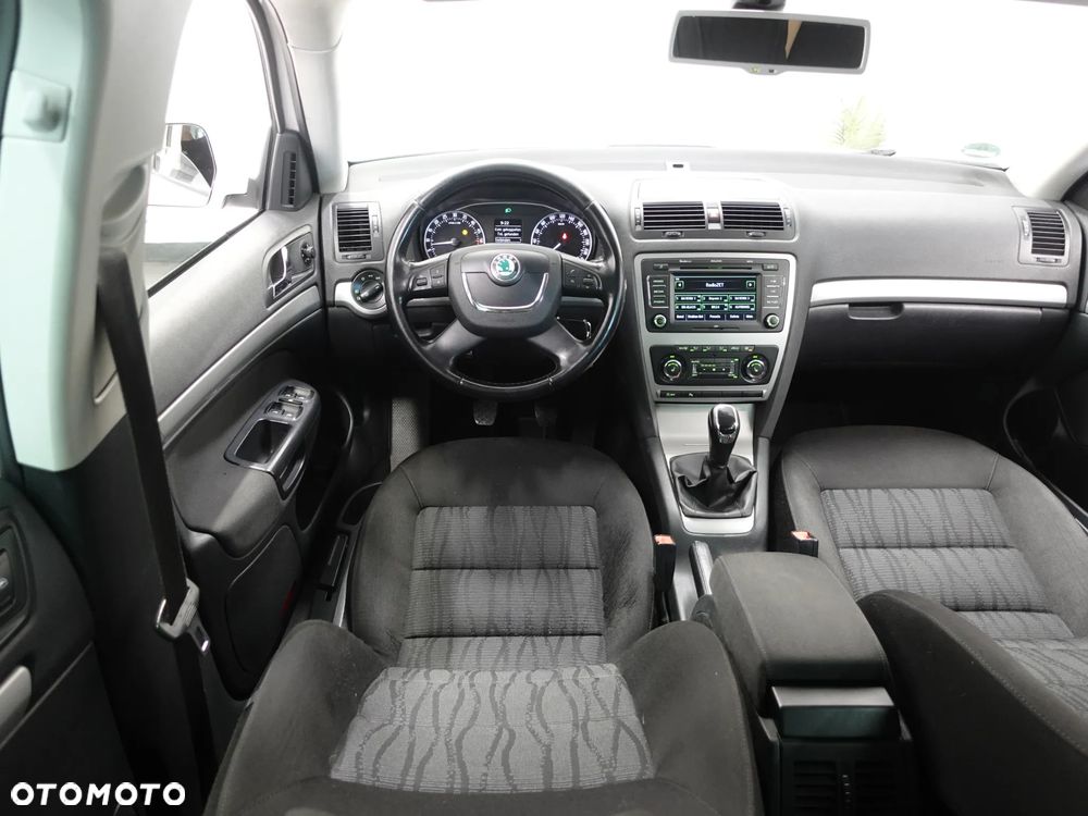 Skoda Octavia 1.6 TDI DPF Elegance - 28
