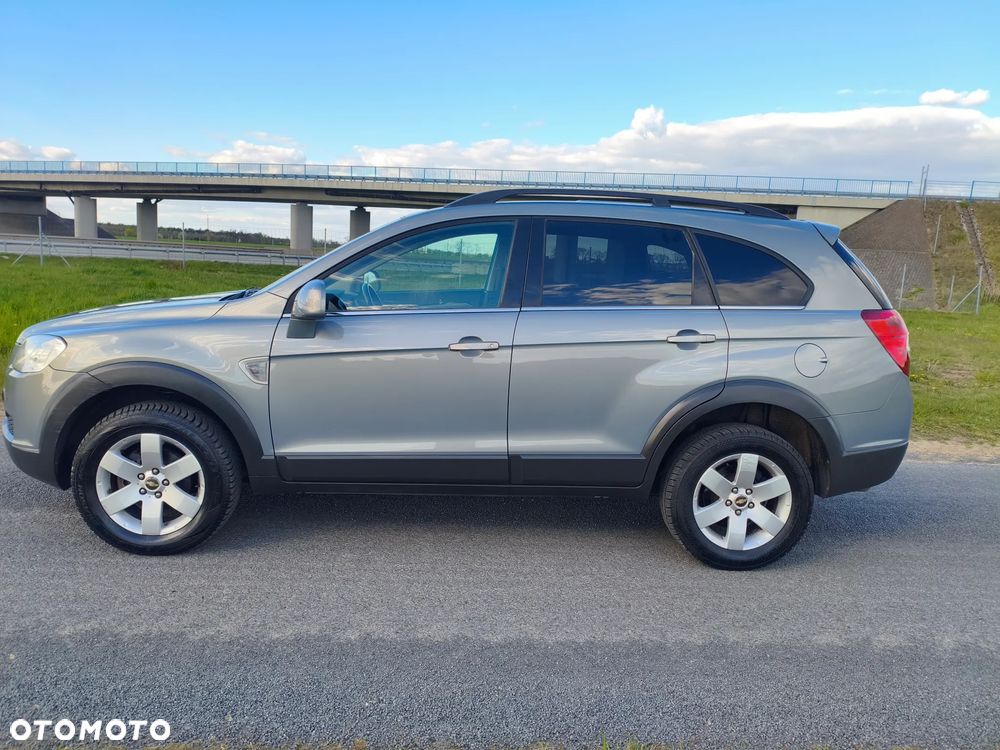 Chevrolet Captiva 2.4 2WD 7 Sitzer LS - 6