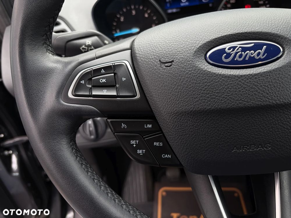 Ford Kuga 1.5 TDCi 2x4 Titanium - 23