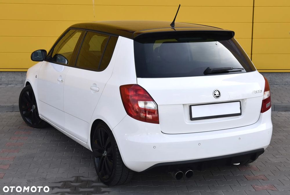 Skoda Fabia 1.4 TSI DSG RS - 8
