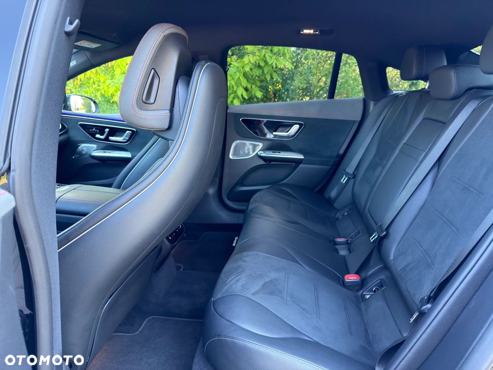 Mercedes-Benz EQE AMG 43 90.5kWh 4-Matic - 11