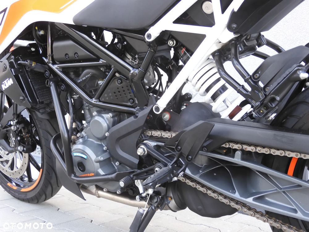 KTM Duke 390 - 38