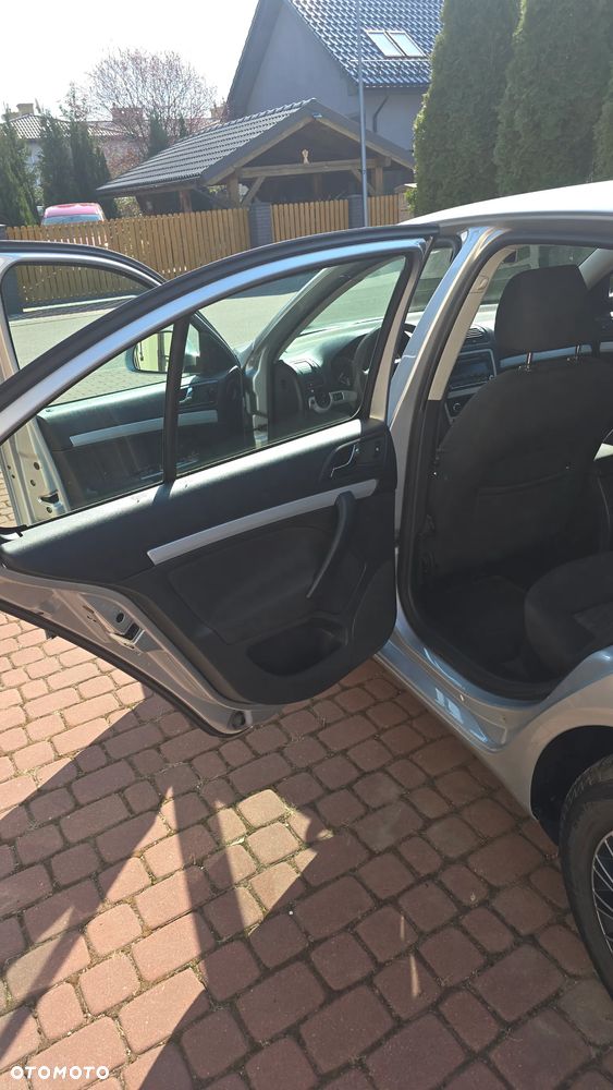 Skoda Octavia 1.9 TDI Ambiente - 9