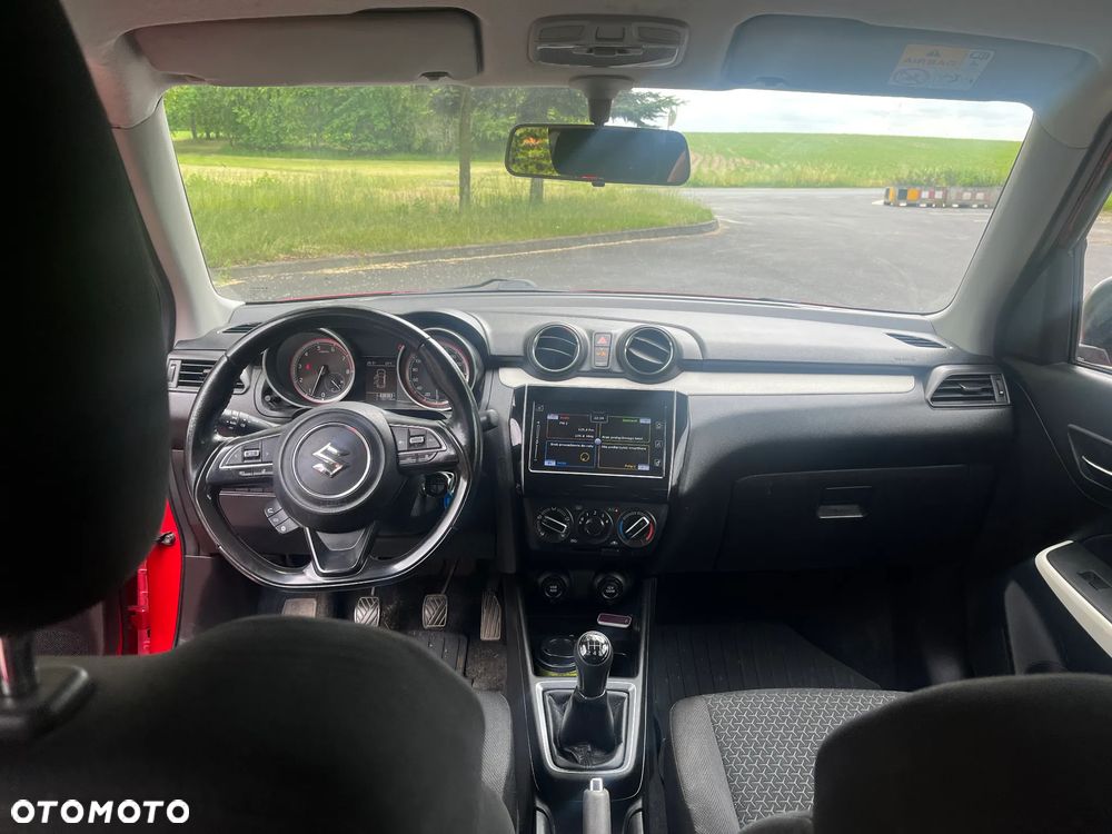 Suzuki Swift 1.2 Dualjet SHVS Premium Plus - 8