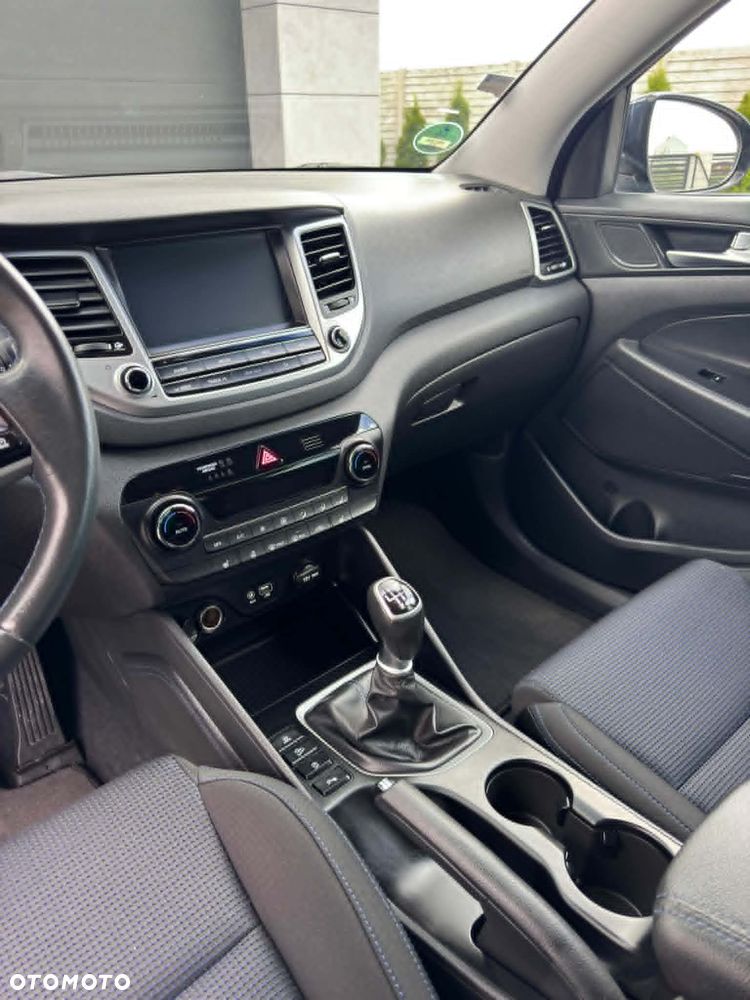 Hyundai Tucson 2.0 CRDI 2WD Style - 21