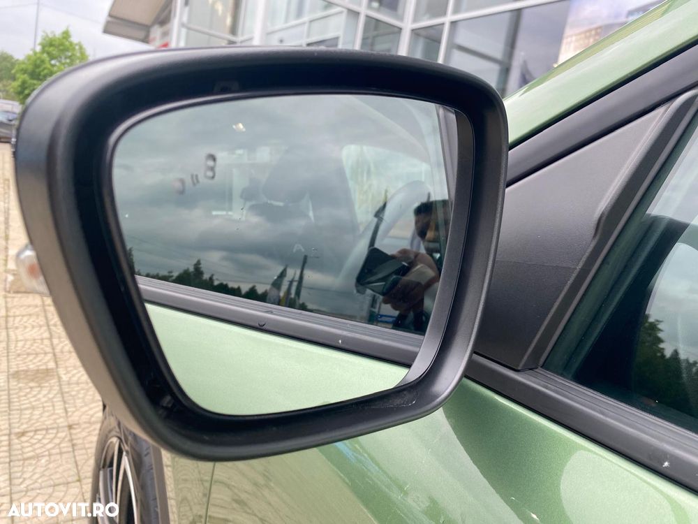 Ford Kuga - 31