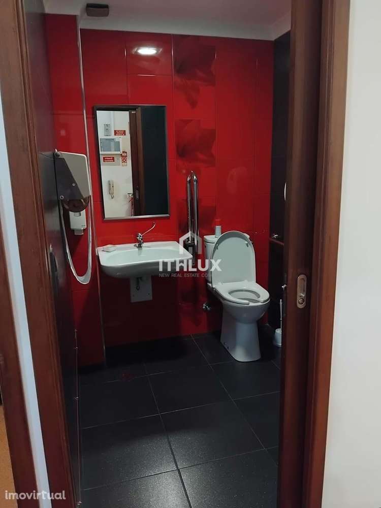 Trespasse de Consultório Dentário – Oportunidade Única em Coimbra - Grande imagem: 4/22