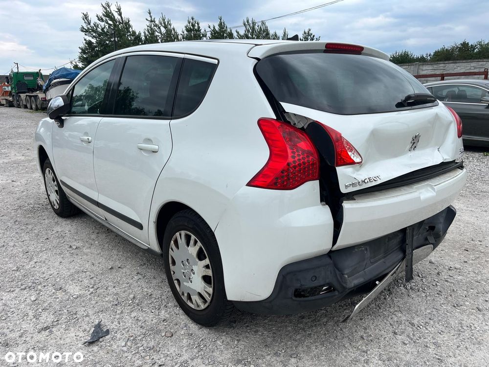 Peugeot 3008 155 THP Allure - 4