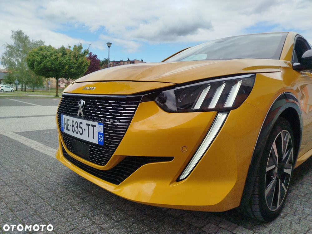 Peugeot 208 PureTech 130 EAT8 GT Pack - 34