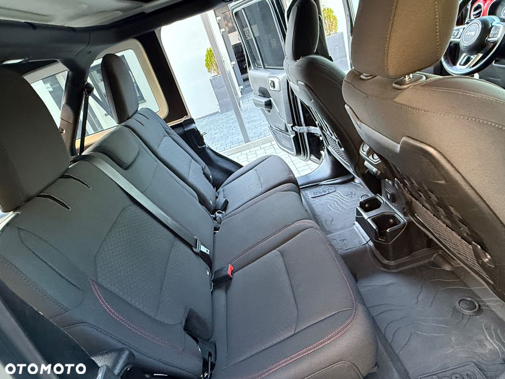 Jeep Wrangler Unlimited GME 2.0 Turbo Rubicon - 9