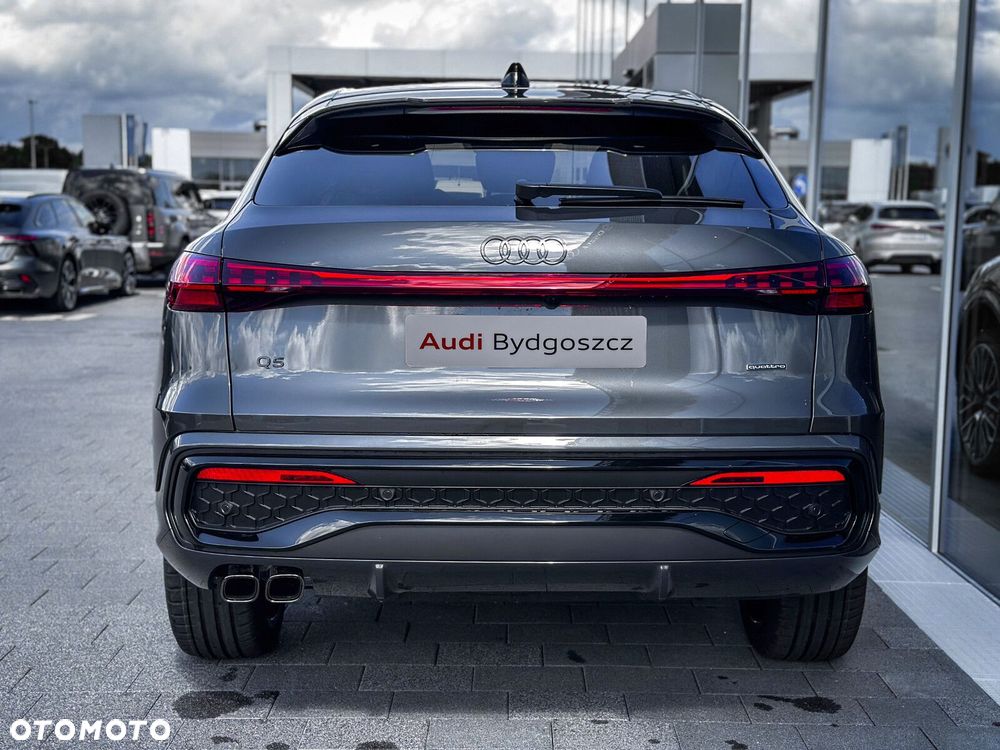 Audi Q5 Sportback - 14
