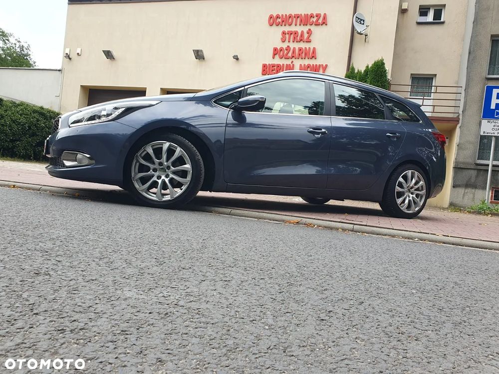 Kia Ceed 1.6 GDI XL - 6