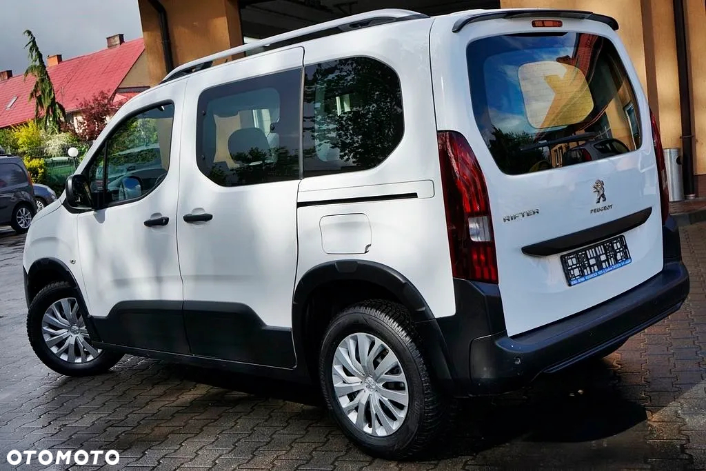 Peugeot Rifter - 3