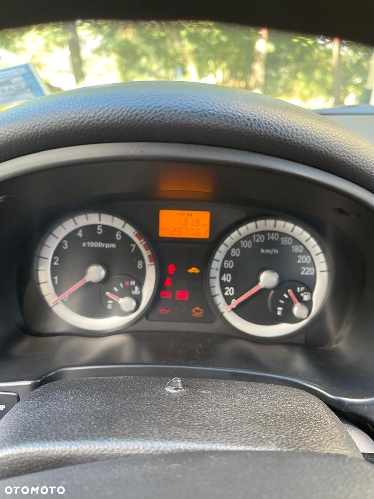 Kia Rio 1.4 Family - 10