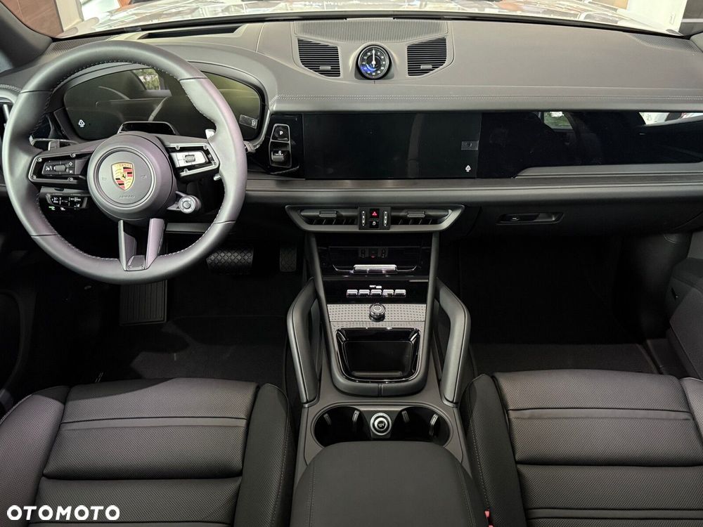 Porsche Cayenne - 25