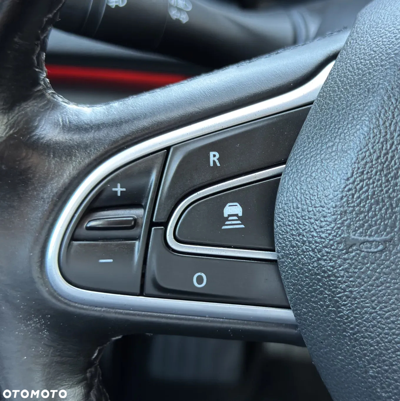 Renault Talisman Grandtour ENERGY TCe 200 EDC Business - 23