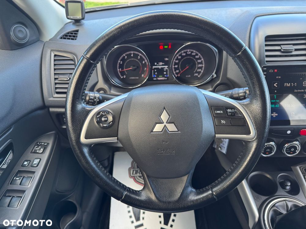 Mitsubishi ASX - 19
