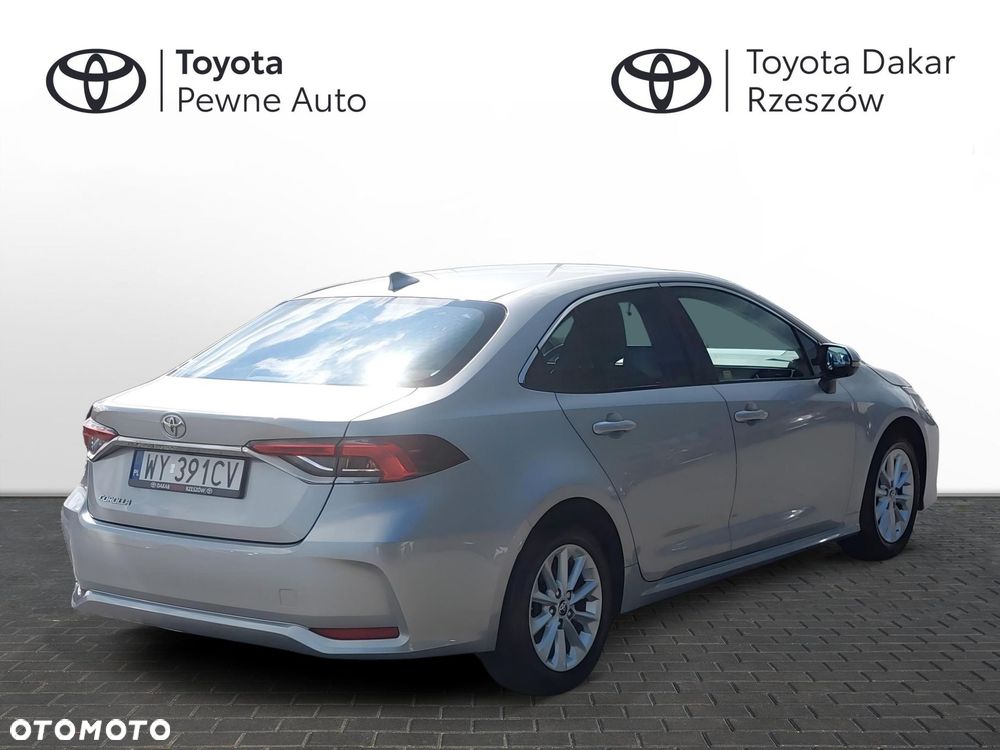 Toyota Corolla - 5