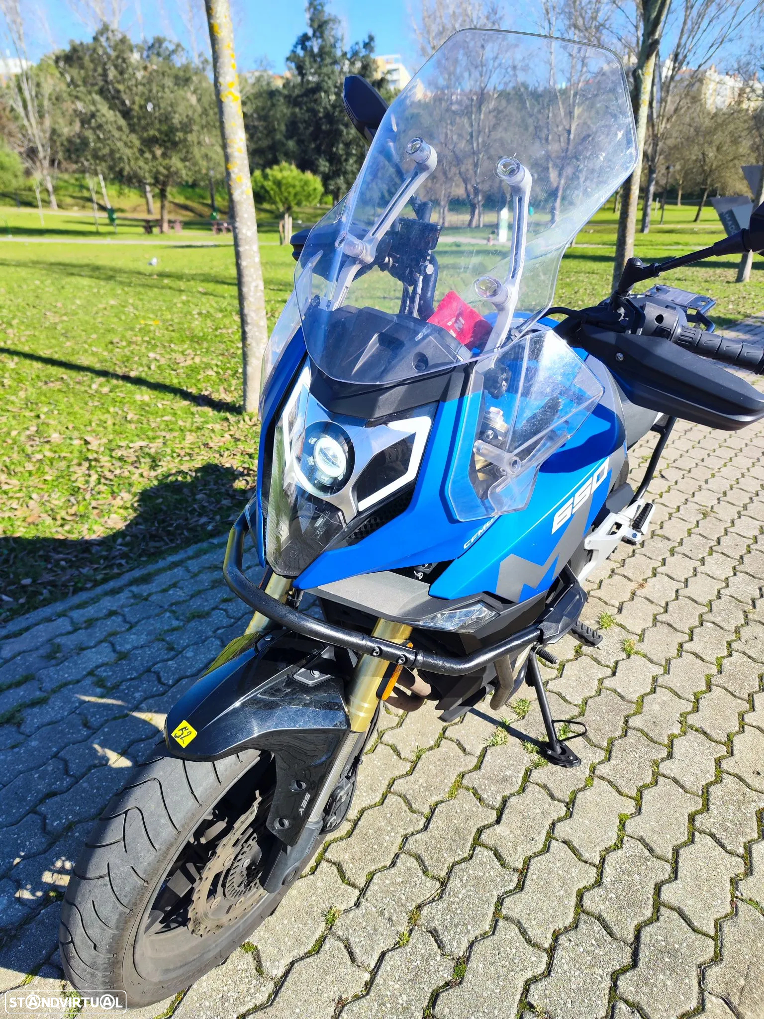 CF Moto 650MT Reservada ) - 12
