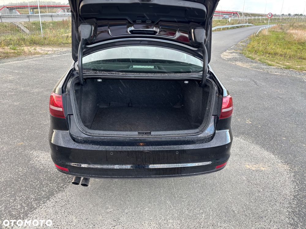 Volkswagen Jetta 2.0 TDI DPF BMT Trendline - 8