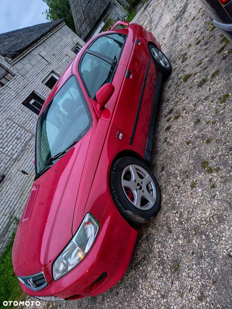Honda Accord - 1