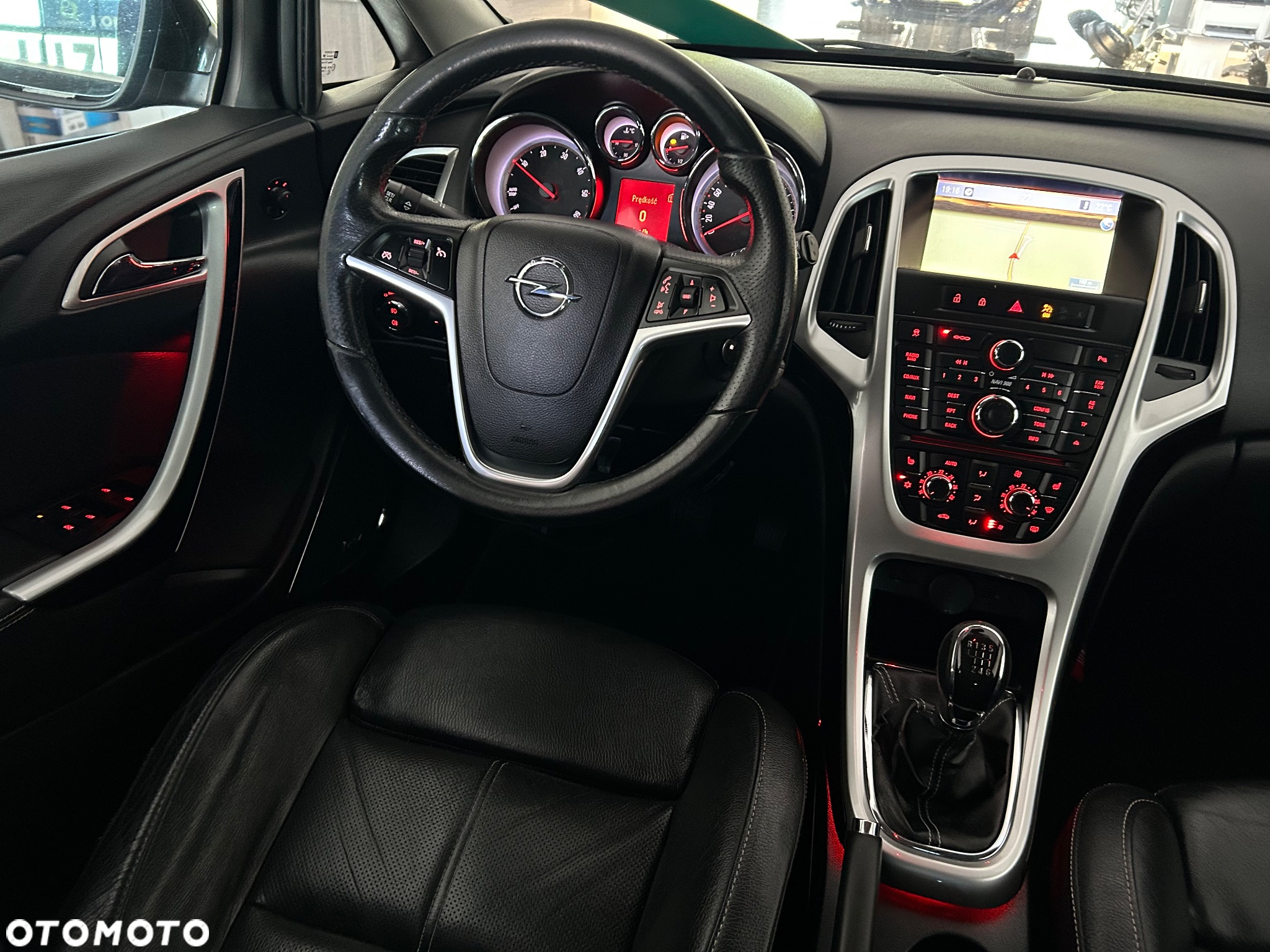 Opel Astra 2.0 CDTI ecoFLEX Start/Stop Exklusiv - 21