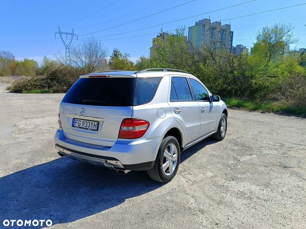 Mercedes-Benz ML - 2