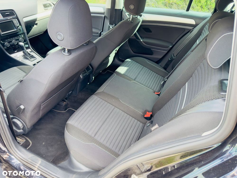 Volkswagen Golf 1.6 BlueTDI DSG Cup - 12