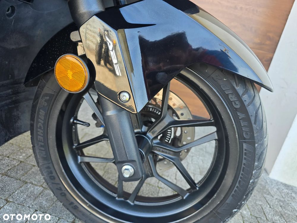 Honda NSS - 8