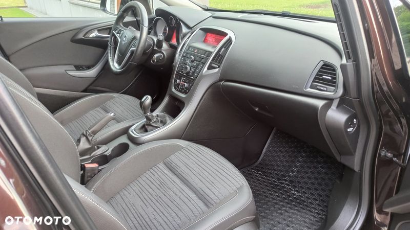 Opel Astra 1.4 T Active EU6 - 7