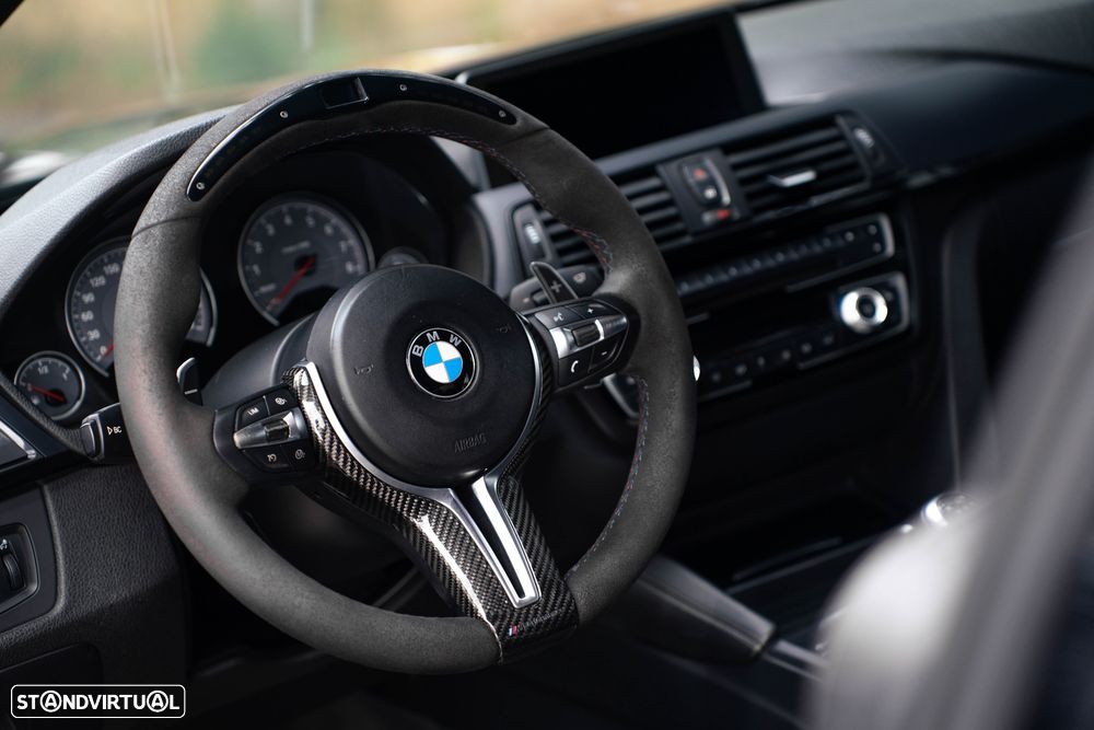 BMW M4 Auto - 8