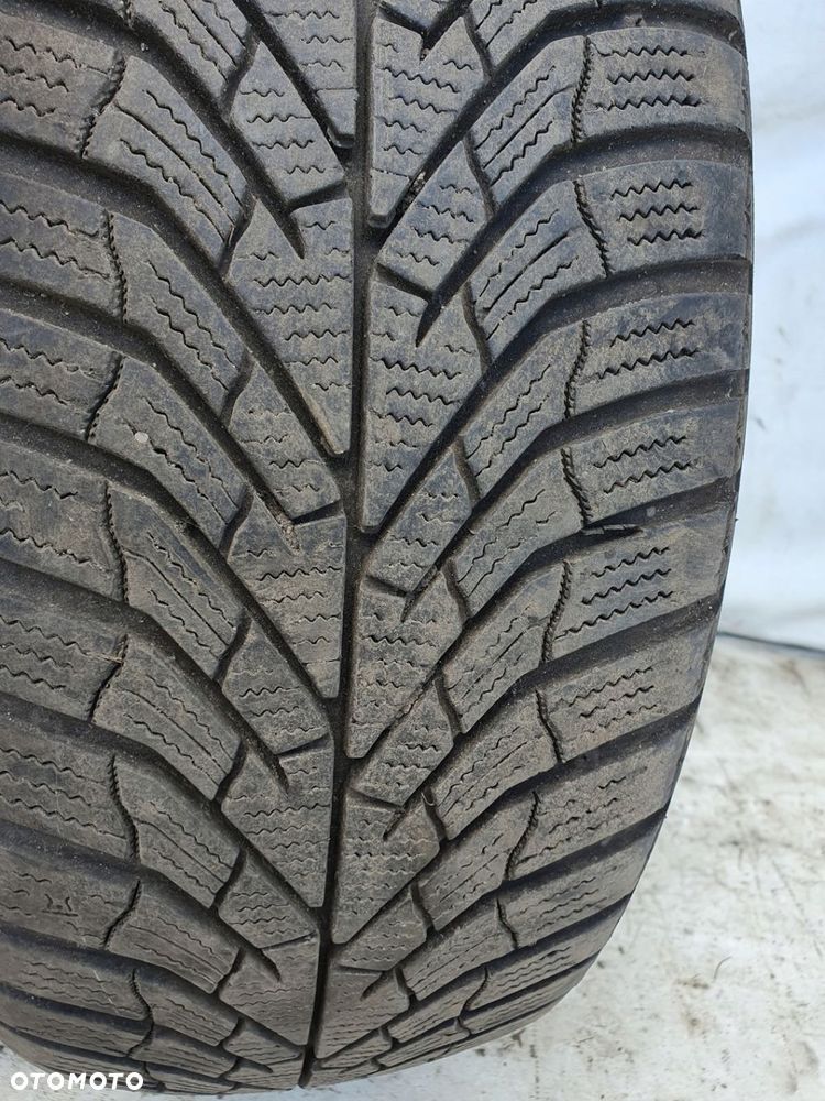 opona zimowa KUMHO 205 55 16 - 9