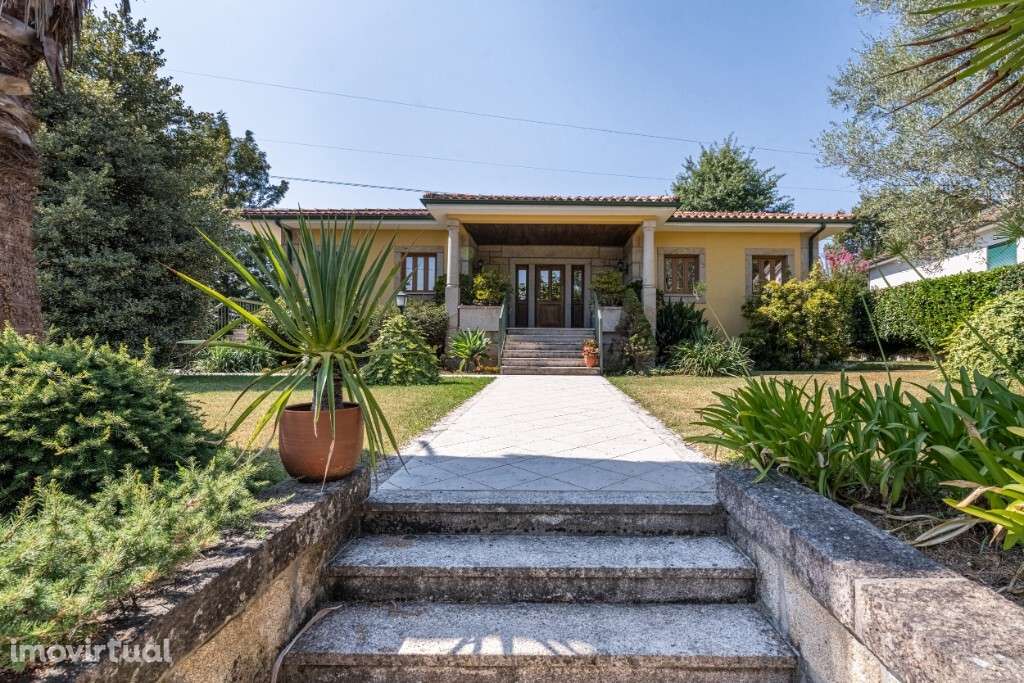 Moradia V4 - Verim - Grande imagem: 2/53