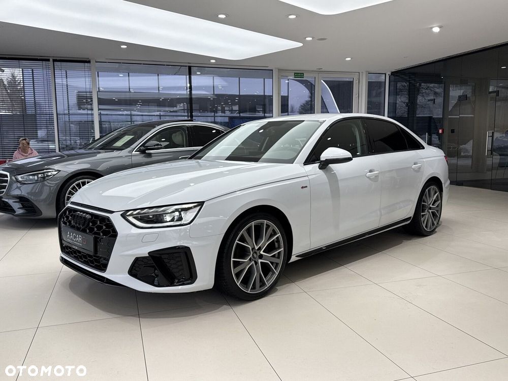 Audi A4 Limousine - 2